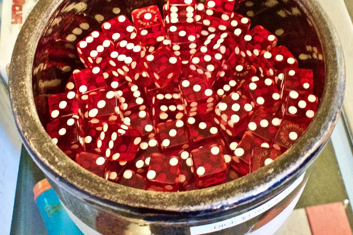 Jili Bingo 90-Ball vs Fa Chai 90-Ball: two 90-ball halls compared