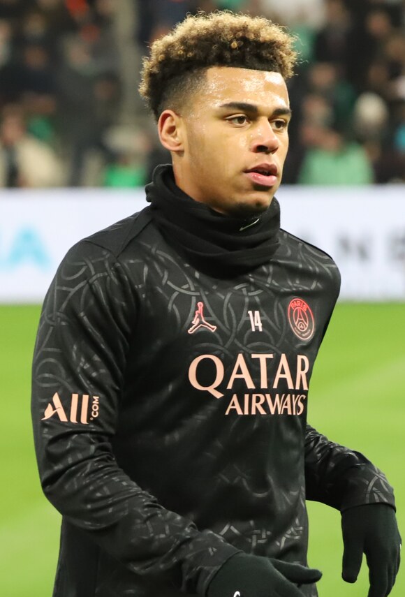 Désiré Doué trong màu áo PSG mùa 2024-25 – cầu thủ trẻ nhất của trục tấn công Paris Saint-Germain ở Champions League 2025-26